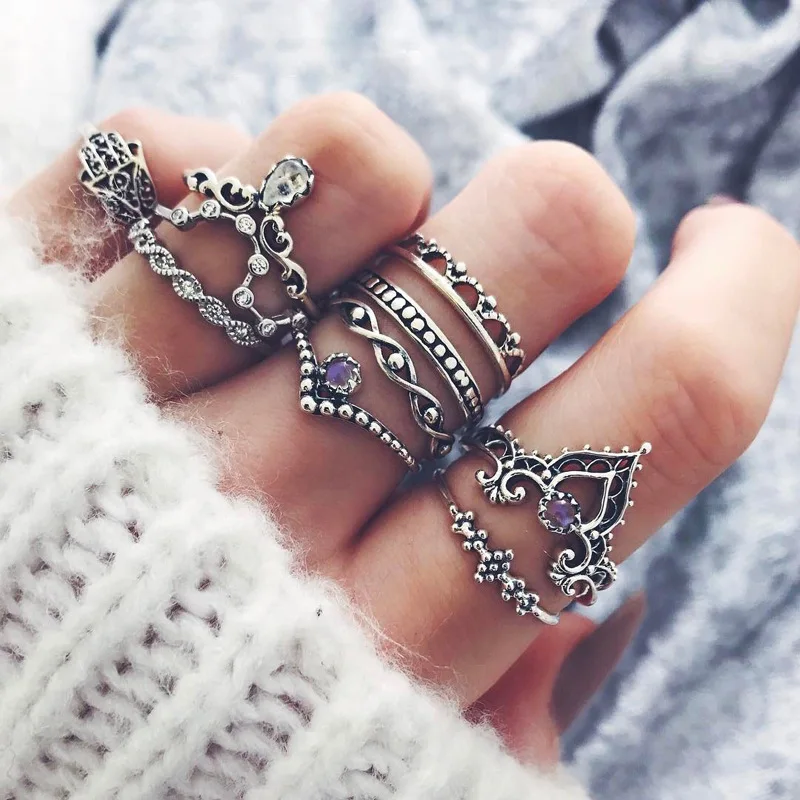 10 Pack New Vintage Ladies Ring Set Hip Hop Knuckle Rings Geometric Punk Purple Crystal Ring Jewelry 2022
10 Pack New Vintage Ladies Ring Set Hip Hop Knuckle Rings Geometric Punk Purple Crystal Ring Jewelry 2022