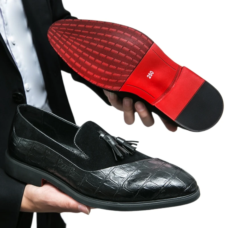 New Red Sole Loafers for Men Business Black Brown Tassels Handmade Formal Shoes Wedding Shoes for Men
New Red Sole Loafers for Men Business Black Brown Tassels Handmade Formal Shoes Wedding Shoes for Men