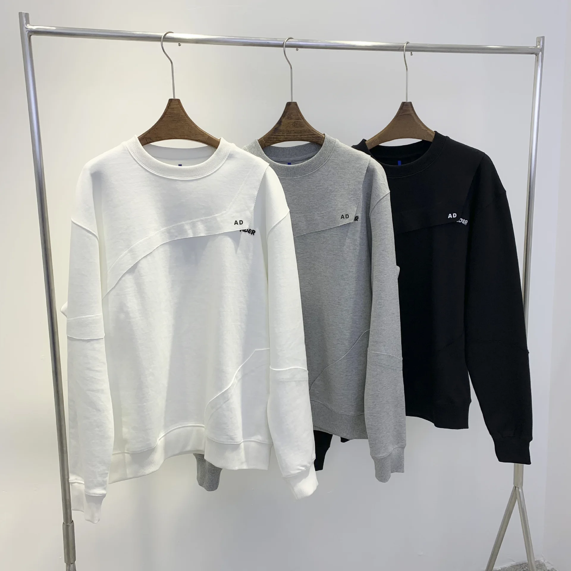 Ader Error Korean Men Women Lovers Sweatshirt Loose Casual Splicing Embroidery Long Sleeved Sweater Top In Spring/autumn Hoodies
Ader Error Korean Men Women Lovers Sweatshirt Loose Casual Splicing Embroidery Long Sleeved Sweater Top In Spring/autumn Hoodies