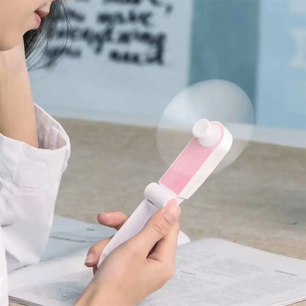 Desktop Ventilado Handheld Wind Speed Portable Home Office Foldable Fan USB Rechargeable Fans Adjustable Speed Mini Fan
Desktop Ventilado Handheld Wind Speed Portable Home Office Foldable Fan USB Rechargeable Fans Adjustable Speed Mini Fan