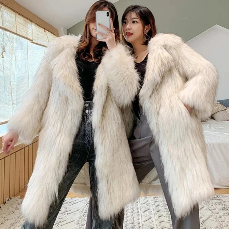 Winter fox fur imitation fur coat women's long new warm raccoon fur coat large size leisure windbreaker
Winter fox fur imitation fur coat women's long new warm raccoon fur coat large size leisure windbreaker