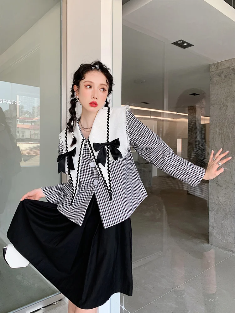 Collar Sweet Blouse Peter Pan Ruffles Long Sleeve Black And White Plaid Jackets 2023 New Autumn Fashion Casual Female Crop Top
Collar Sweet Blouse Peter Pan Ruffles Long Sleeve Black And White Plaid Jackets 2023 New Autumn Fashion Casual Female Crop Top