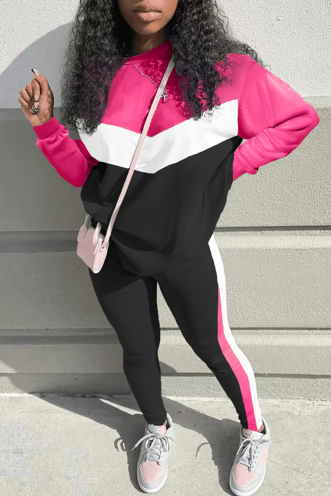 Женский спортивный костюм для фитнеса Active, комплект из двух предметов, пуловер в стиле пэчворк и штаны для бега на осень и зиму
Женский спортивный костюм для фитнеса Active, комплект из двух предметов, пуловер в стиле пэчворк и штаны для бега на осень и зиму