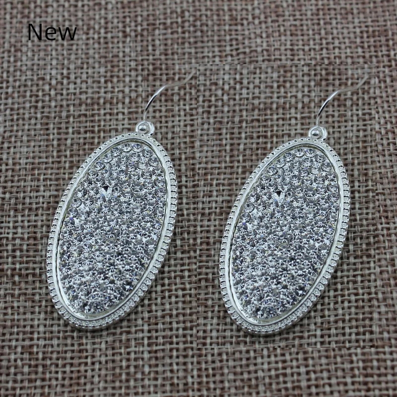 Boho Gold Frame Pave Crystal Oval Hook Earrings for Women Brand AB Blue Geometric Statement Earrings
Boho Gold Frame Pave Crystal Oval Hook Earrings for Women Brand AB Blue Geometric Statement Earrings