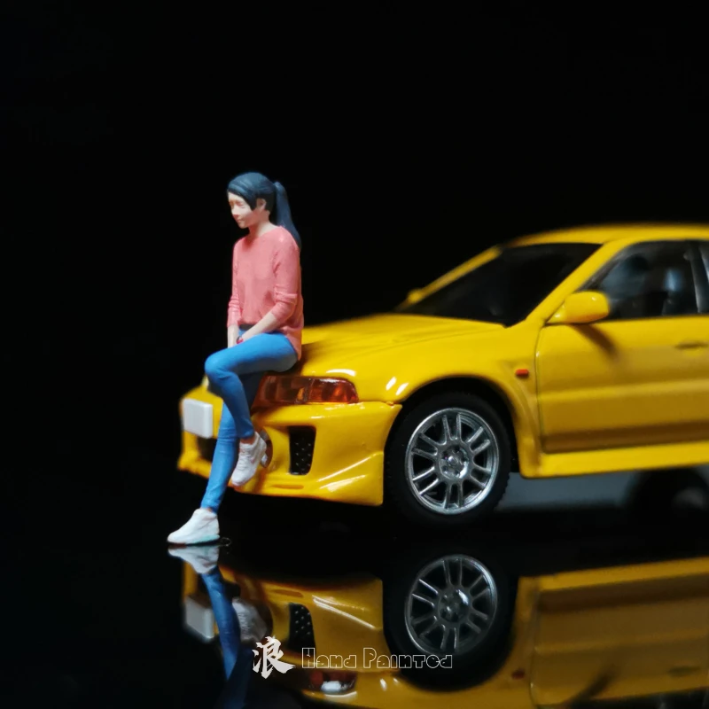 1:64 Cute girl puppet model car model scene decoration micro landscape shooting props resin figure
1:64 Cute girl puppet model car model scene decoration micro landscape shooting props resin figure