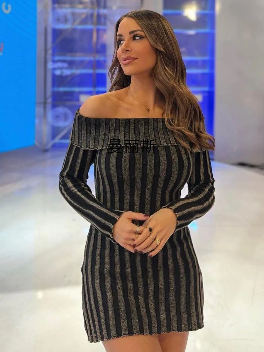 Striped Ribbed Knit Mini Dress Women 2023 Winter New Long Sleeve Bodycon Stretch Strapless Dresses Vintage Fashion Vestidos Lady
Striped Ribbed Knit Mini Dress Women 2023 Winter New Long Sleeve Bodycon Stretch Strapless Dresses Vintage Fashion Vestidos Lady