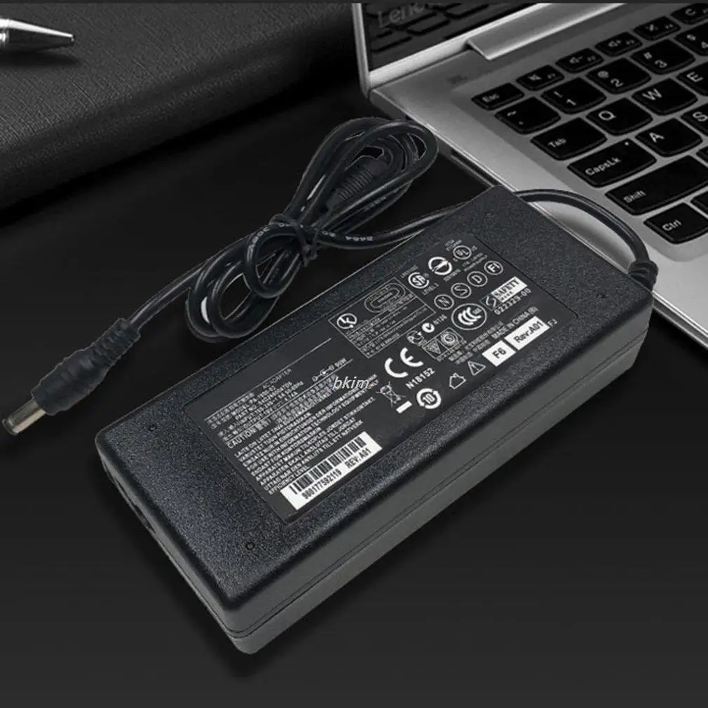 1/13/0 Laptop power adapter for Asus adp-90sb/BB 19V, 90W, 4.74a, round connector 5,5x2,5mm, AC adapter/ charger for Asus laptop 
1/13/0 Laptop power adapter for Asus adp-90sb/BB 19V, 90W, 4.74a, round connector 5,5x2,5mm, AC adapter/ charger for Asus laptop