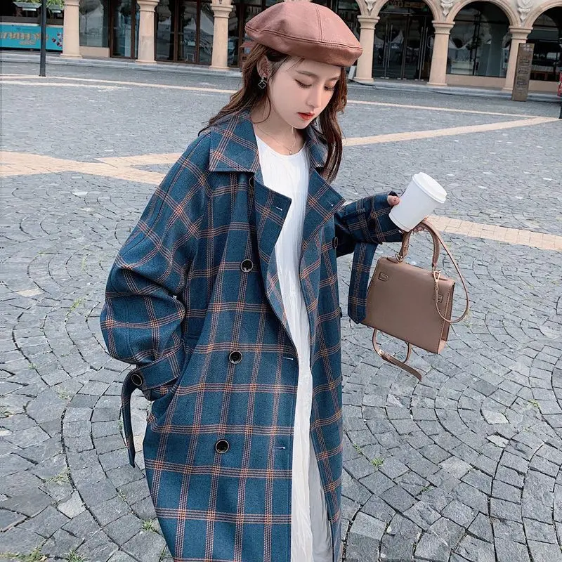 Women French Plaid Trench Double Breasted Design Over-the-knee Coat Temperament All-match Loose Windbreaker Female Autumn Jacket
Women French Plaid Trench Double Breasted Design Over-the-knee Coat Temperament All-match Loose Windbreaker Female Autumn Jacket