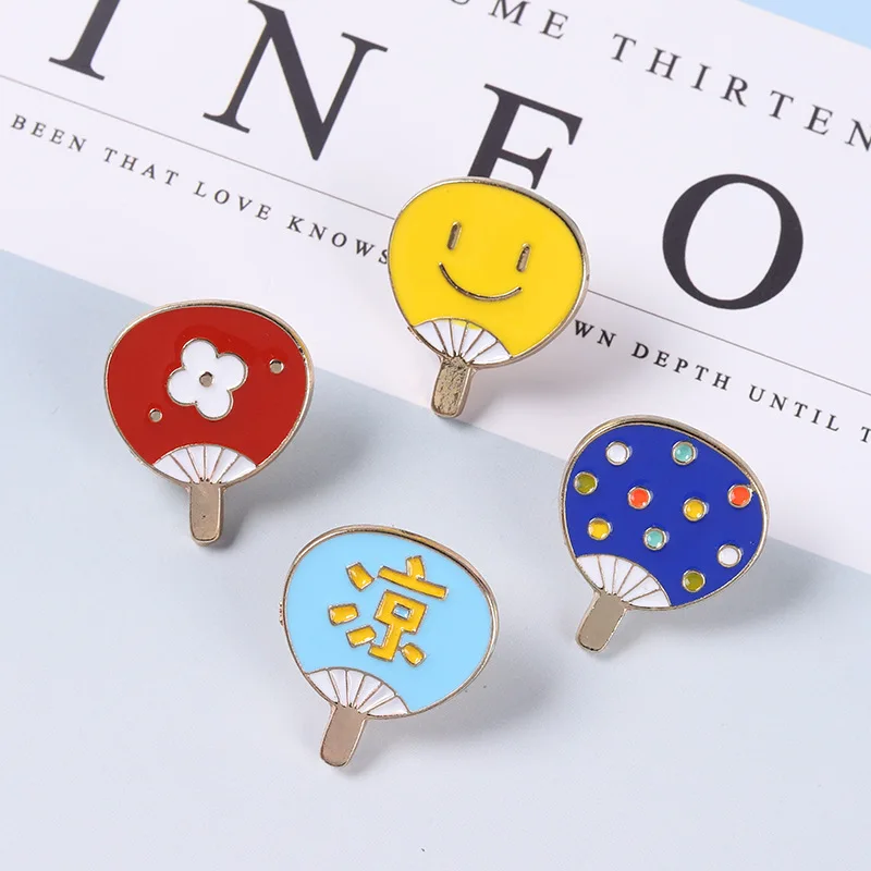 New Alloy Brooch Creative Small Flower Smiley Balloon Shape Paint Badge Clothes Accessories Lapel Pin
New Alloy Brooch Creative Small Flower Smiley Balloon Shape Paint Badge Clothes Accessories Lapel Pin
