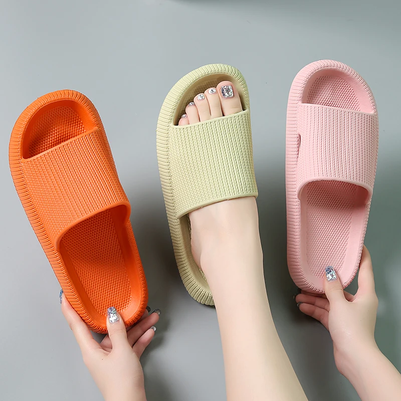 Slippers Women Non-Slip Sandals Unisex Thick Platform Eva Beach Shoes Summer Fashion Men Shower Slipper Soft Sole Water Shoes
Slippers Women Non-Slip Sandals Unisex Thick Platform Eva Beach Shoes Summer Fashion Men Shower Slipper Soft Sole Water Shoes