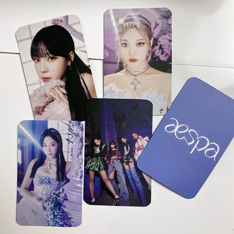 Kpop Aespa фотокарты, новый альбом мечты реальности, двусторонняя HD открытка, бумажные ломо-карты для коллекции веера 5 шт./компл.
Kpop Aespa фотокарты, новый альбом мечты реальности, двусторонняя HD открытка, бумажные ломо-карты для коллекции веера 5 шт./компл.