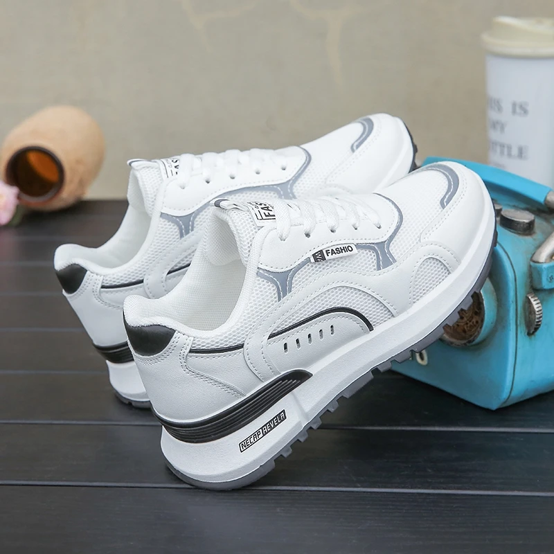 2021 Spring Breathable Mesh Women Sneakers Flat Platform Women's Shoes Fashion Round Toe Comfortable Thick Bottom Ladies Shoes
2021 Spring Breathable Mesh Women Sneakers Flat Platform Women's Shoes Fashion Round Toe Comfortable Thick Bottom Ladies Shoes