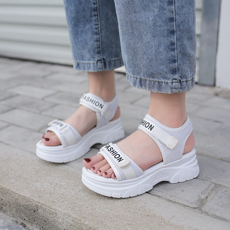 2021 Summer Women Shoes Platform Sandals Fashion Wedges Sandals Women Simplicity Comfort Casual Shoes Woman Roman Sandal
2021 Summer Women Shoes Platform Sandals Fashion Wedges Sandals Women Simplicity Comfort Casual Shoes Woman Roman Sandal