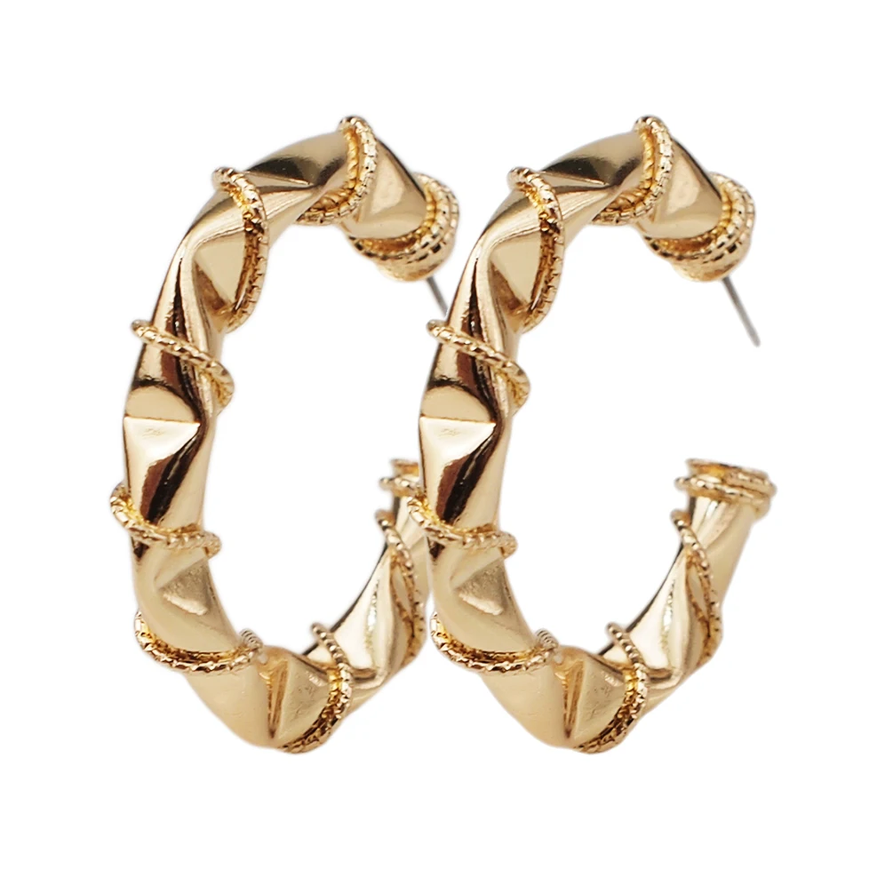Luxury Metal Chain Winding Geometric Stud Earrings Statement Unique Alloy Bent Earrings For Women Fashion Party Jewelry
Luxury Metal Chain Winding Geometric Stud Earrings Statement Unique Alloy Bent Earrings For Women Fashion Party Jewelry