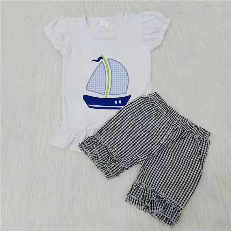 baby girl outfit summer children clothing set white short sleeve top and black plaid shorts kids summer clothing set 
baby girl outfit summer children clothing set white short sleeve top and black plaid shorts kids summer clothing set