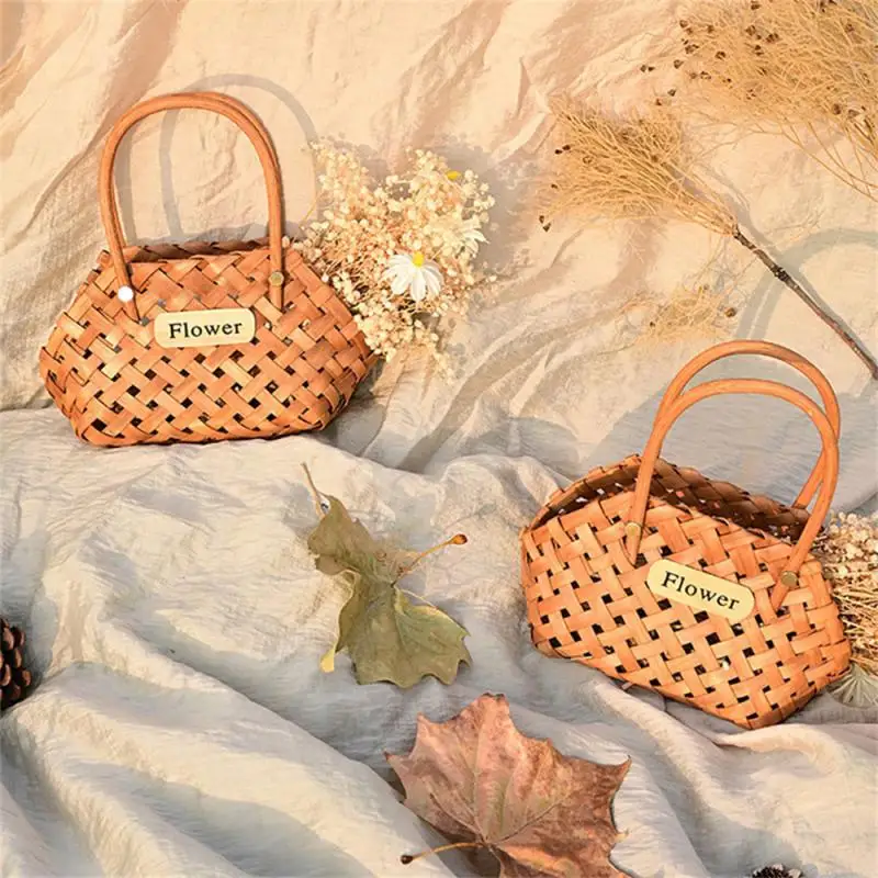 Hand-held Basket Cachepot Girl Wicker Baskets Bamboo Wicker Storage Decorative For Basket Flowers Baskets Woven Flower
Hand-held Basket Cachepot Girl Wicker Baskets Bamboo Wicker Storage Decorative For Basket Flowers Baskets Woven Flower