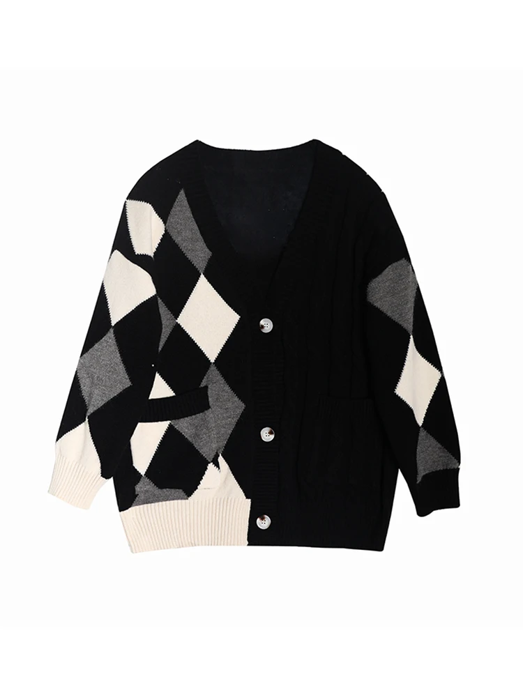 2022 Women New Autumn Winter V-neck Single Breasted Knitwear Argyle Printing Long Sleeve Loose Casual Knitted Cardigan Sweater
2022 Women New Autumn Winter V-neck Single Breasted Knitwear Argyle Printing Long Sleeve Loose Casual Knitted Cardigan Sweater