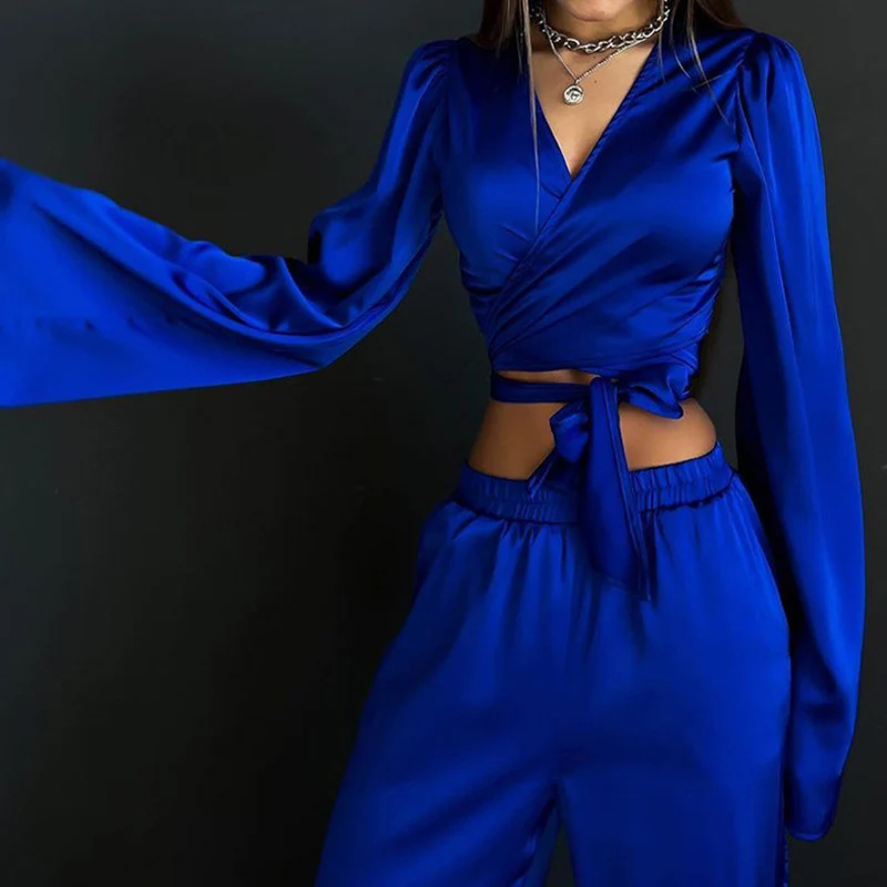 Elegant V Neck Lace-Up Crop Tops and Long Pants Sets Casual Long Sleeved Solid Slim Two Piece Suits Women Fashion Satin Outfits
Elegant V Neck Lace-Up Crop Tops and Long Pants Sets Casual Long Sleeved Solid Slim Two Piece Suits Women Fashion Satin Outfits