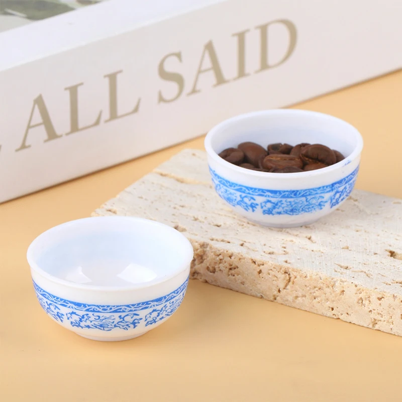 2Pcs/Set 1:6 Dollhouse Miniature Retro Bowl Blue and White Bowl Tableware Kitchen Model Decor Toy Doll House Accessories
2Pcs/Set 1:6 Dollhouse Miniature Retro Bowl Blue and White Bowl Tableware Kitchen Model Decor Toy Doll House Accessories