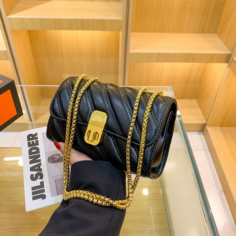 New summer chain street shoulder bag leisure messenger bag women's bag fashion small square bag women's gift
New summer chain street shoulder bag leisure messenger bag women's bag fashion small square bag women's gift