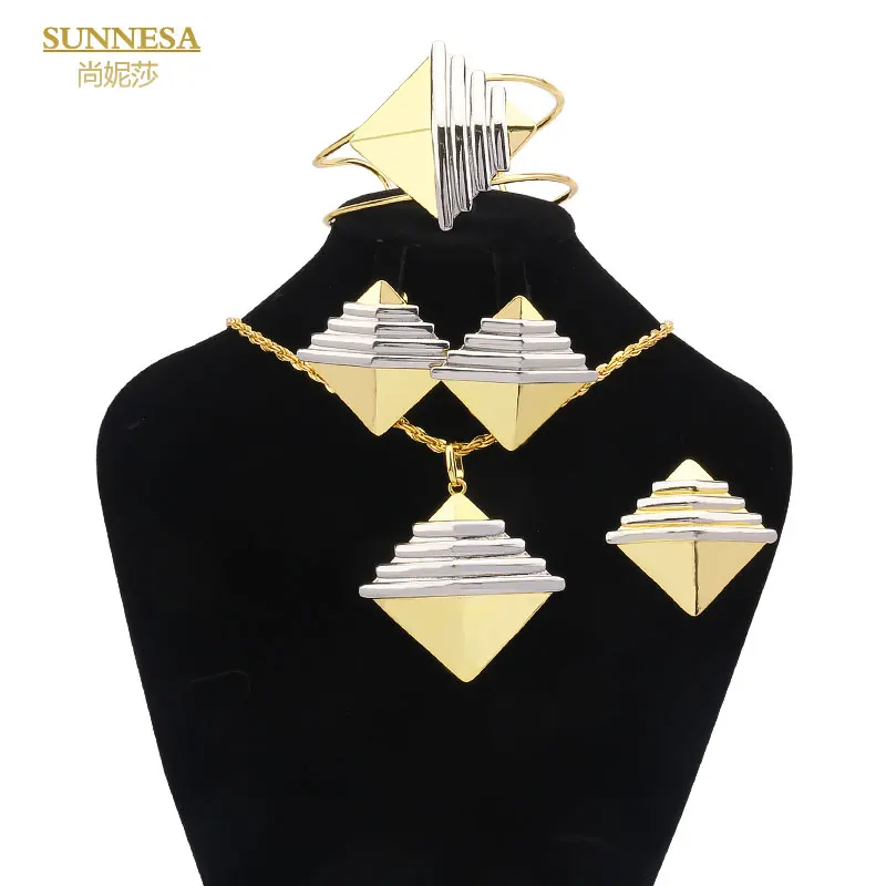 SUNNESA 18k Gold Plated Dubai Jewelry Sets Egyptian Pyramids Stud Big Pendant Necklace Earrings Set Double Colors Bracelet Ring 
SUNNESA 18k Gold Plated Dubai Jewelry Sets Egyptian Pyramids Stud Big Pendant Necklace Earrings Set Double Colors Bracelet Ring