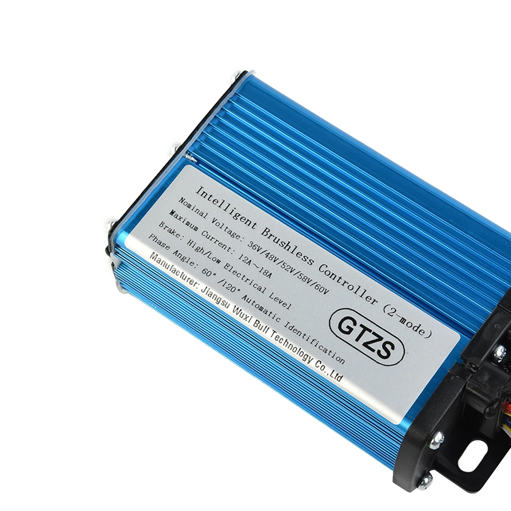 Бесщеточный скутер DC 36/48V 6-tube 18A идентификация 36V/48V металлический 400g 6-трубный 600-800W 6mos Высокий/низкий уровень
Бесщеточный скутер DC 36/48V 6-tube 18A идентификация 36V/48V металлический 400g 6-трубный 600-800W 6mos Высокий/низкий уровень