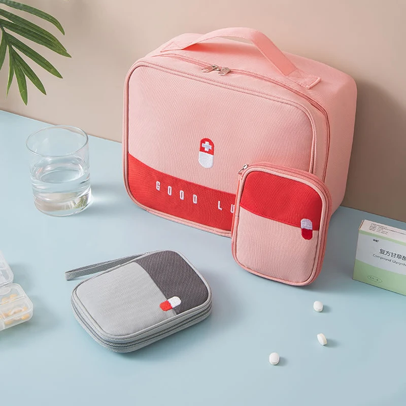 2Pcs Home Medicine Box Storage Box Outdoor Car Portable First Aid Kit Medicine Box Medicine Cabinet Storage Box First Aid Kit
2Pcs Home Medicine Box Storage Box Outdoor Car Portable First Aid Kit Medicine Box Medicine Cabinet Storage Box First Aid Kit