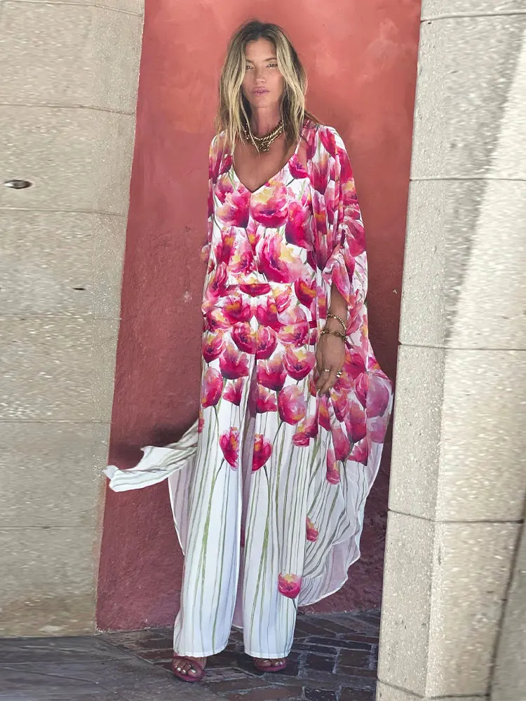 Bohemian Pink Rose Print Tunic Long Chiffon Kimono Sexy Beach Wear 2022 Summer Clothing For Women Tops and Blouses Shirts A1718
Bohemian Pink Rose Print Tunic Long Chiffon Kimono Sexy Beach Wear 2022 Summer Clothing For Women Tops and Blouses Shirts A1718