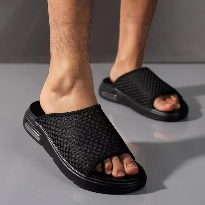 Outside Men Slippers Summer Fashion Flat Mens Shoes New Solid Color Casual Male Shoe Black Light Air Cushion Slippers
Outside Men Slippers Summer Fashion Flat Mens Shoes New Solid Color Casual Male Shoe Black Light Air Cushion Slippers