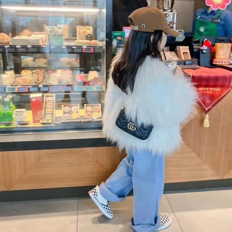 Faux Fox Fur Children Leather Coat For Girls Imitation Fox Fur Kids Sweater Thick Plush Jacket Princess Top Coat
Faux Fox Fur Children Leather Coat For Girls Imitation Fox Fur Kids Sweater Thick Plush Jacket Princess Top Coat