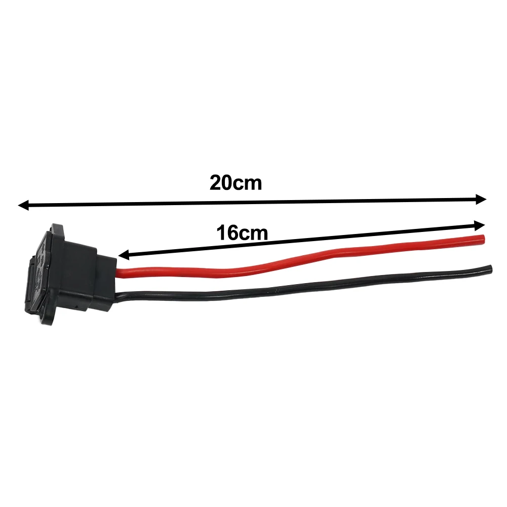 High Quality Socket Charger Electrical ABS + Copper About 20CM Connector Plug Electrical For 48V 36V Motorcycle Parts Universal
High Quality Socket Charger Electrical ABS + Copper About 20CM Connector Plug Electrical For 48V 36V Motorcycle Parts Universal