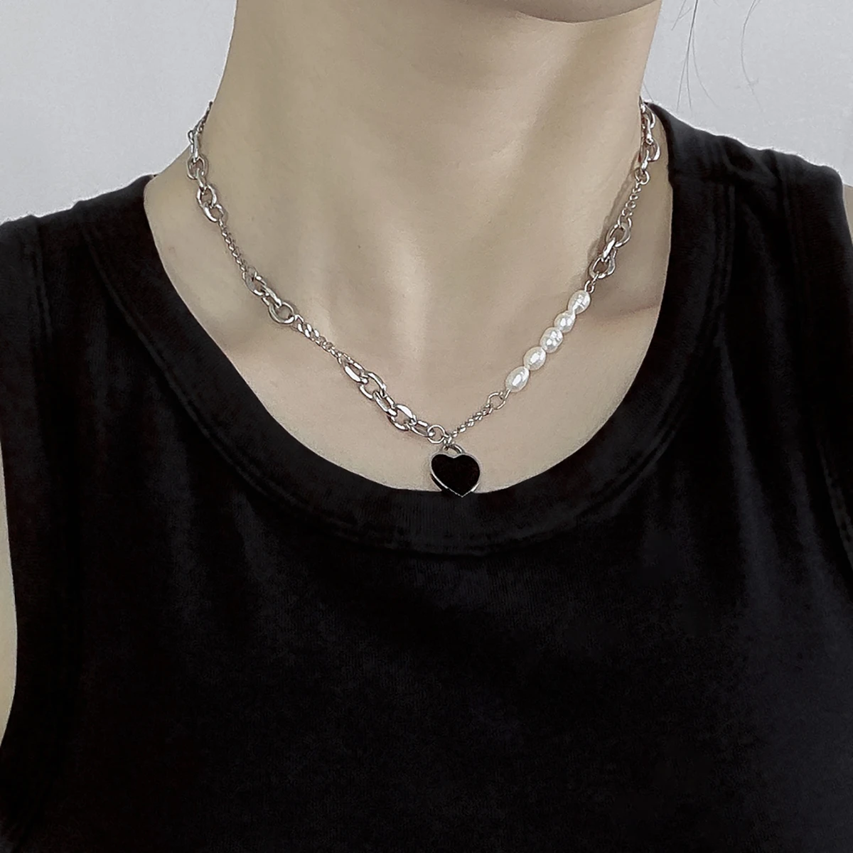 Lacteo Kpop Freshwater Pearl Beads Charm Titanium Steel Link Chain Necklace for Women Jewelry Heart Pendant Choker Party Gifts
Lacteo Kpop Freshwater Pearl Beads Charm Titanium Steel Link Chain Necklace for Women Jewelry Heart Pendant Choker Party Gifts