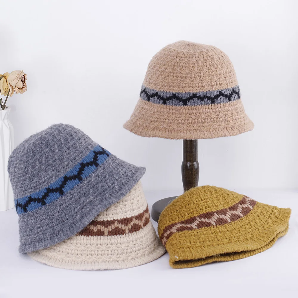 NEW Autumn and winter fashion stripe bucket Hats for Womens Panamas Fisherman Foldable knitting hat for gift free shipping
NEW Autumn and winter fashion stripe bucket Hats for Womens Panamas Fisherman Foldable knitting hat for gift free shipping