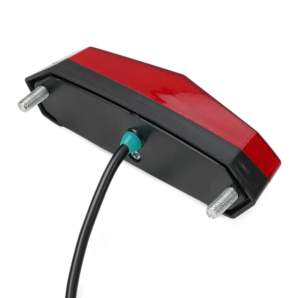 1pcs Electric Vehicle Taillights LED Taillights Lithium Battery Taillight 24-60V Hot Sale Brake Warnin1g Light Fender Small Tail
1pcs Electric Vehicle Taillights LED Taillights Lithium Battery Taillight 24-60V Hot Sale Brake Warnin1g Light Fender Small Tail