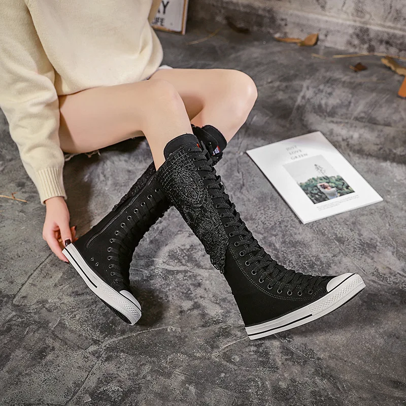 High-top canvas shoes long barrel casual shoes handmade custom lace-up zipper women's shoes comfortable 35-43
High-top canvas shoes long barrel casual shoes handmade custom lace-up zipper women's shoes comfortable 35-43