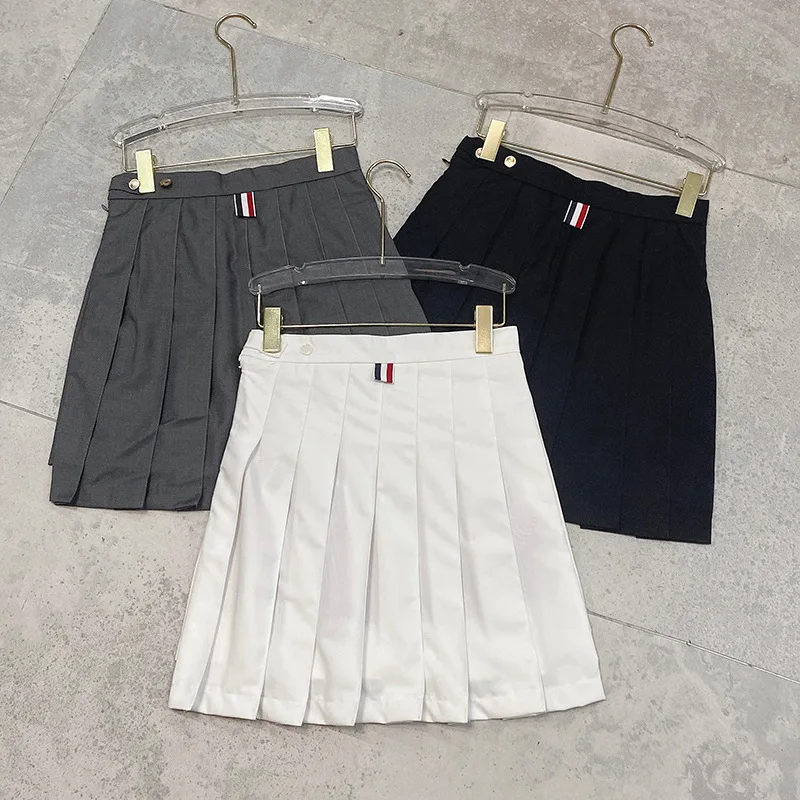 High Quality Korean Fashion TB Summer High Waist Pleated Skirt Anti Glare Split Classic Solid A-Line Short Skirt Women
High Quality Korean Fashion TB Summer High Waist Pleated Skirt Anti Glare Split Classic Solid A-Line Short Skirt Women