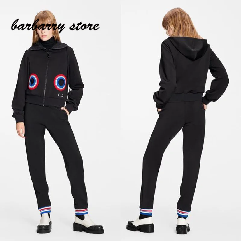 2022 luxury high quality lovely rainbow pocket drawstring hooded long sleeve zipper jacket + high waist trousers leisure suit
2022 luxury high quality lovely rainbow pocket drawstring hooded long sleeve zipper jacket + high waist trousers leisure suit