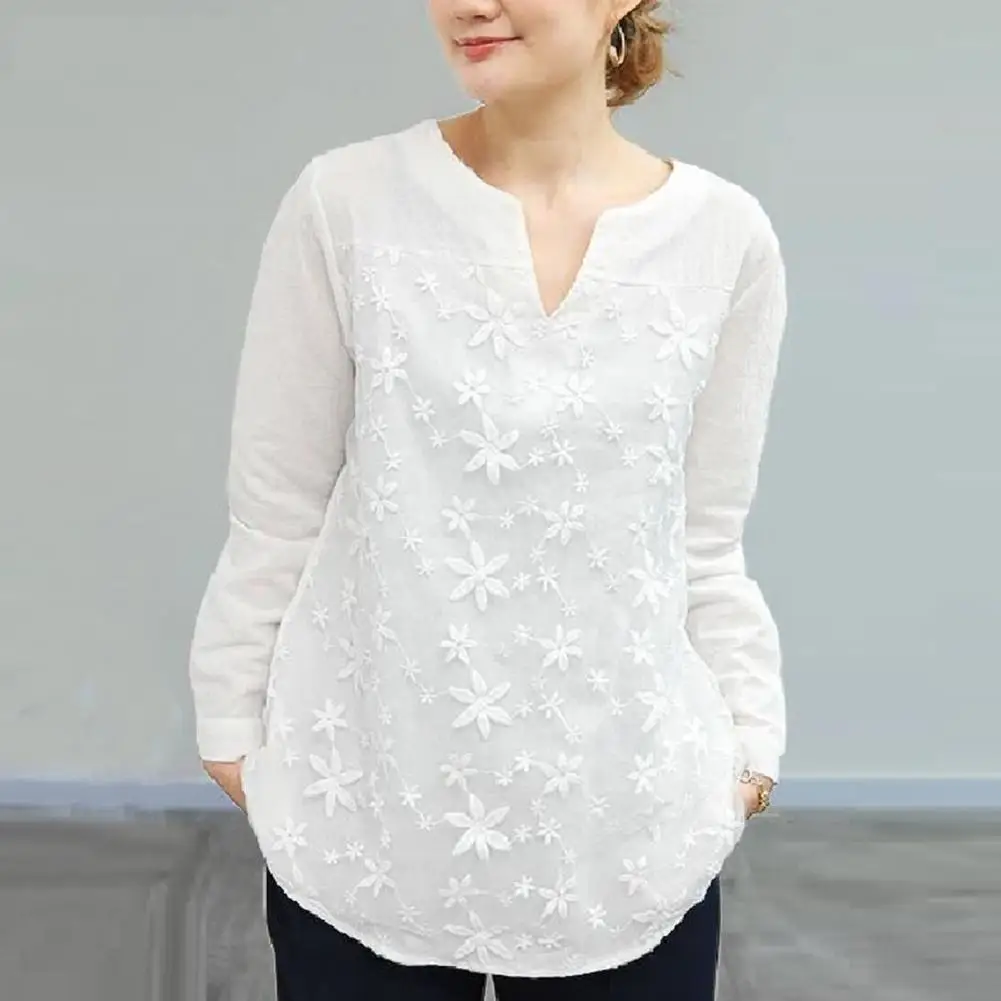 Women Top V Neck Flower Embroidery Loose Vinatge Long Sleeve Solid Color Soft Pullover Casual Spring Fall Lady T-shirt
Women Top V Neck Flower Embroidery Loose Vinatge Long Sleeve Solid Color Soft Pullover Casual Spring Fall Lady T-shirt
