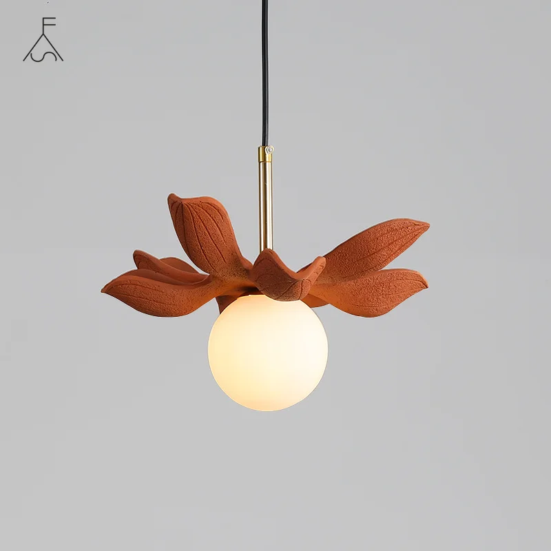 Nordic Personality Lotus Pendant Lights Designer Creative Bar LED Single Head Study Bedroom Bedside Restaurant Glass Chandeliers
Nordic Personality Lotus Pendant Lights Designer Creative Bar LED Single Head Study Bedroom Bedside Restaurant Glass Chandeliers