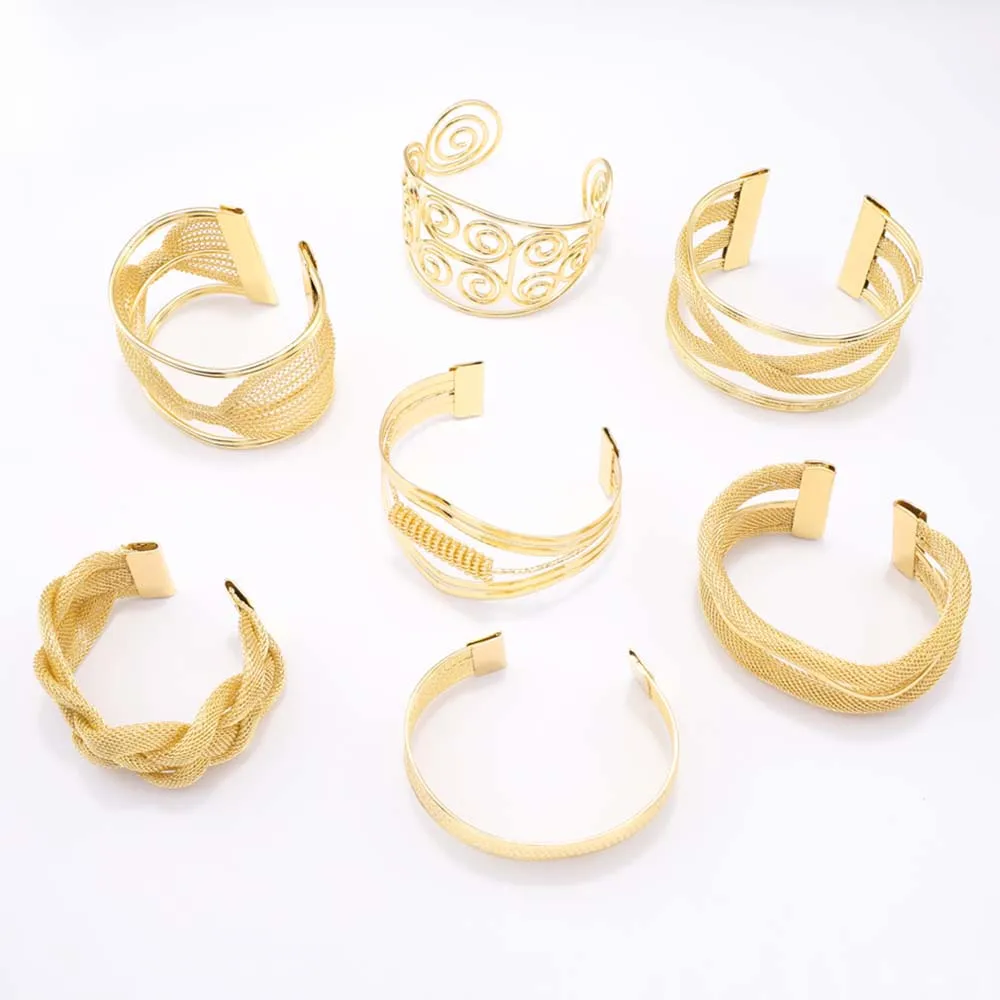 2022 New Gold Colour Bracelets Fashion Bracelet For Sister Neckklace For Party Free Shipping
2022 New Gold Colour Bracelets Fashion Bracelet For Sister Neckklace For Party Free Shipping