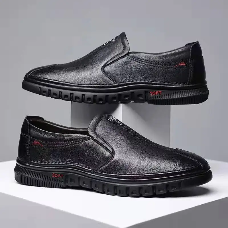 Men's Casual Leather Social Shoes Round Toe Business Classic Slip On Loafers Low-Top Stirrups Soft Bottom Breathable
Men's Casual Leather Social Shoes Round Toe Business Classic Slip On Loafers Low-Top Stirrups Soft Bottom Breathable