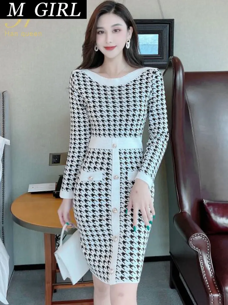 M GIRLS Queen 2021 winter new houndstooth long-sleeved button-bottomed knitted pullover dress keep warm pencil sheath dresses
M GIRLS Queen 2021 winter new houndstooth long-sleeved button-bottomed knitted pullover dress keep warm pencil sheath dresses