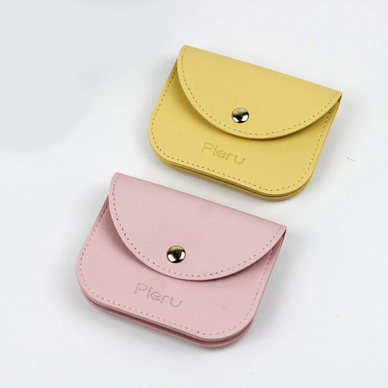 Мини-кошелек из искусственной кожи для мужчин и женщин, Дамский бумажник на молнии, ретро-держатель для ключей, маленькая сумочка для денег, ...
Мини-кошелек из искусственной кожи для мужчин и женщин, Дамский бумажник на молнии, ретро-держатель для ключей, маленькая сумочка для денег, ...