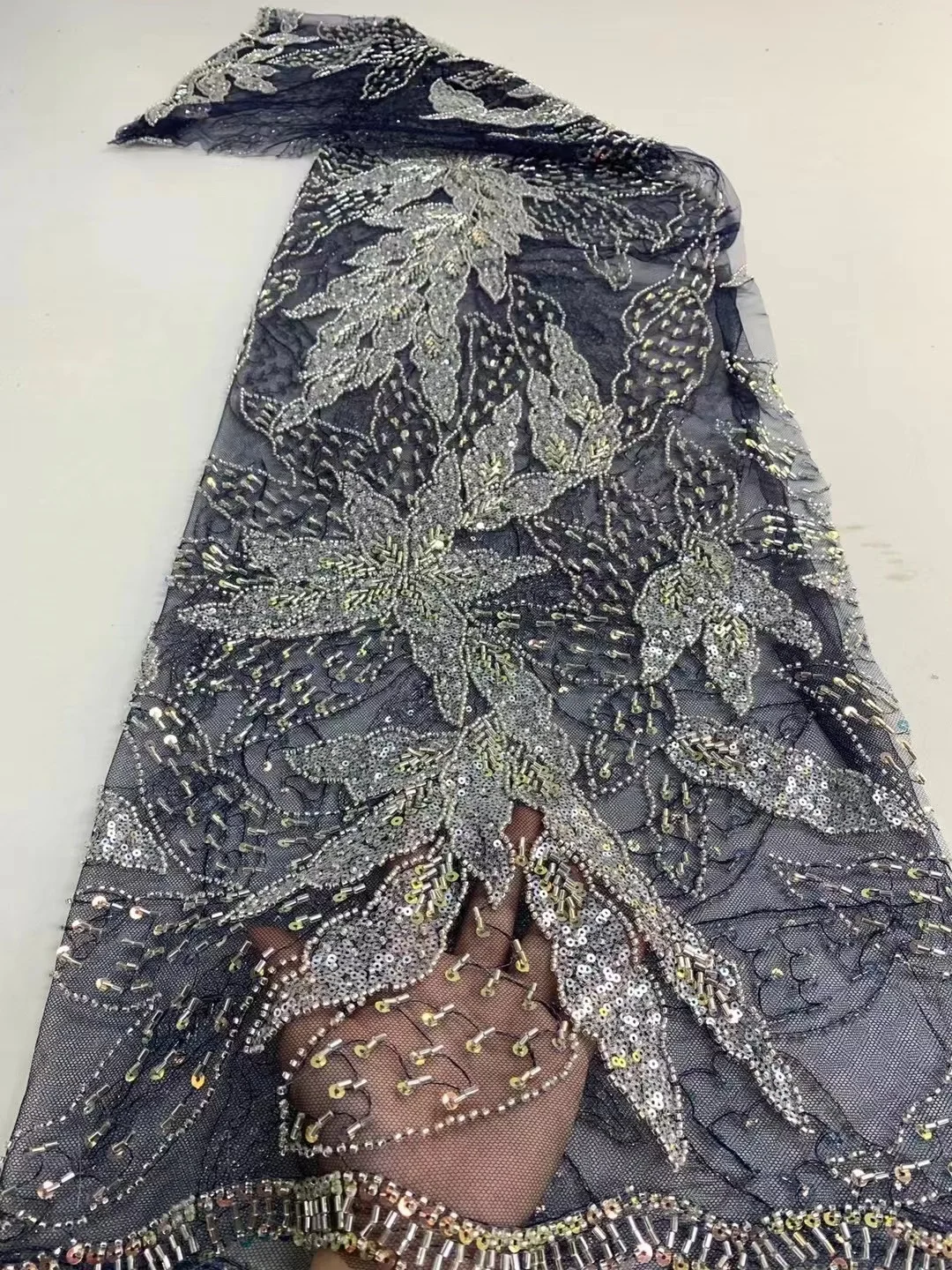 High-End Handmade Beaded Lace Fabric Grey Embroidery French Lace Wedding Dress Embroidered Aqua Tulle Fabric
High-End Handmade Beaded Lace Fabric Grey Embroidery French Lace Wedding Dress Embroidered Aqua Tulle Fabric
