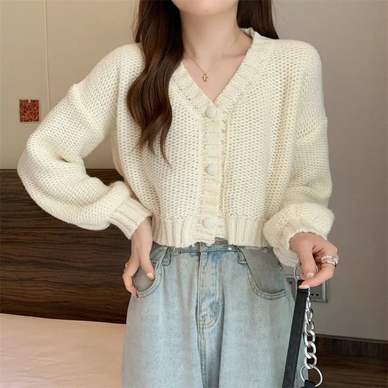 Lucyever Short Knitted Cardigan Women Korean V Neck Lantern Sleeve Sweaters Coat Female Solid Color Single Breasted Cardigans
Lucyever Short Knitted Cardigan Women Korean V Neck Lantern Sleeve Sweaters Coat Female Solid Color Single Breasted Cardigans