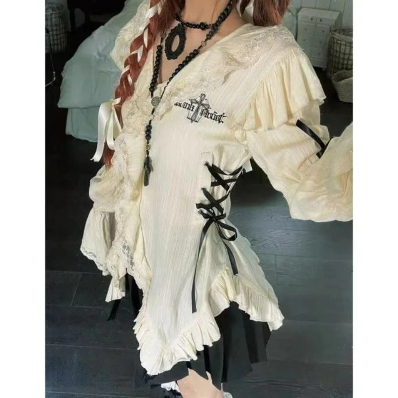 Subcultural Punk Y2k Blusas Harajuku Mujer De Moda 2023 V Neck Puff Sleeve Single-breasted Blouses Drawstring Ruffles Shirts
Subcultural Punk Y2k Blusas Harajuku Mujer De Moda 2023 V Neck Puff Sleeve Single-breasted Blouses Drawstring Ruffles Shirts