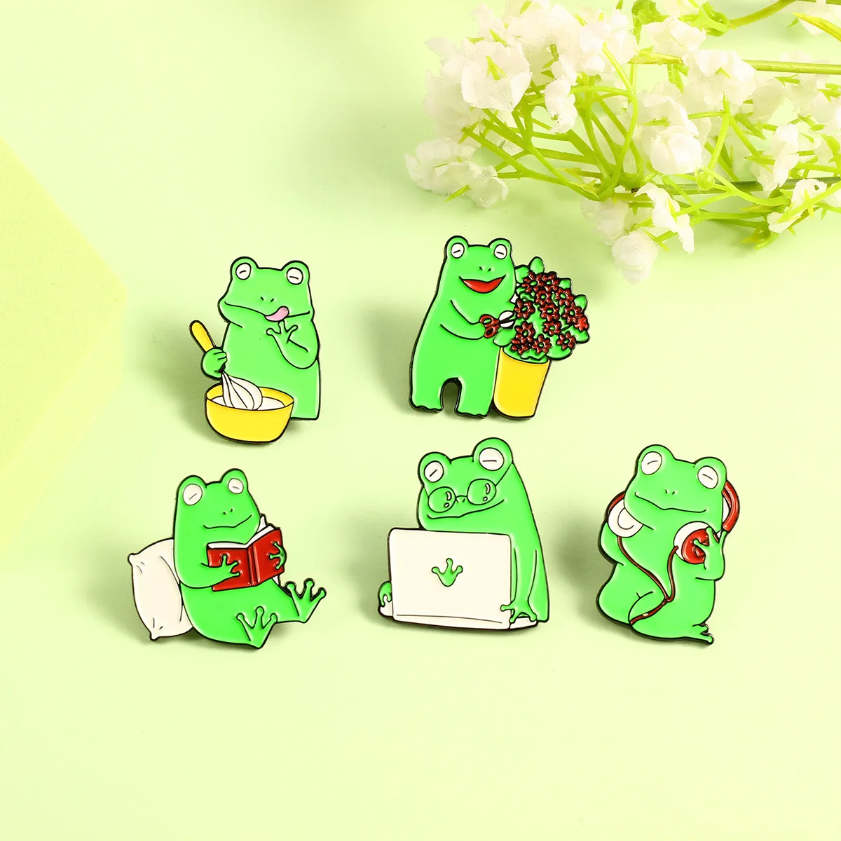 Fashion Cartoon Frog Enamel Pin Music Cook Reading Watering Frogs Brooches Shirt Lapel Bag Badge Jewelry Gift for Friends Kids
Fashion Cartoon Frog Enamel Pin Music Cook Reading Watering Frogs Brooches Shirt Lapel Bag Badge Jewelry Gift for Friends Kids