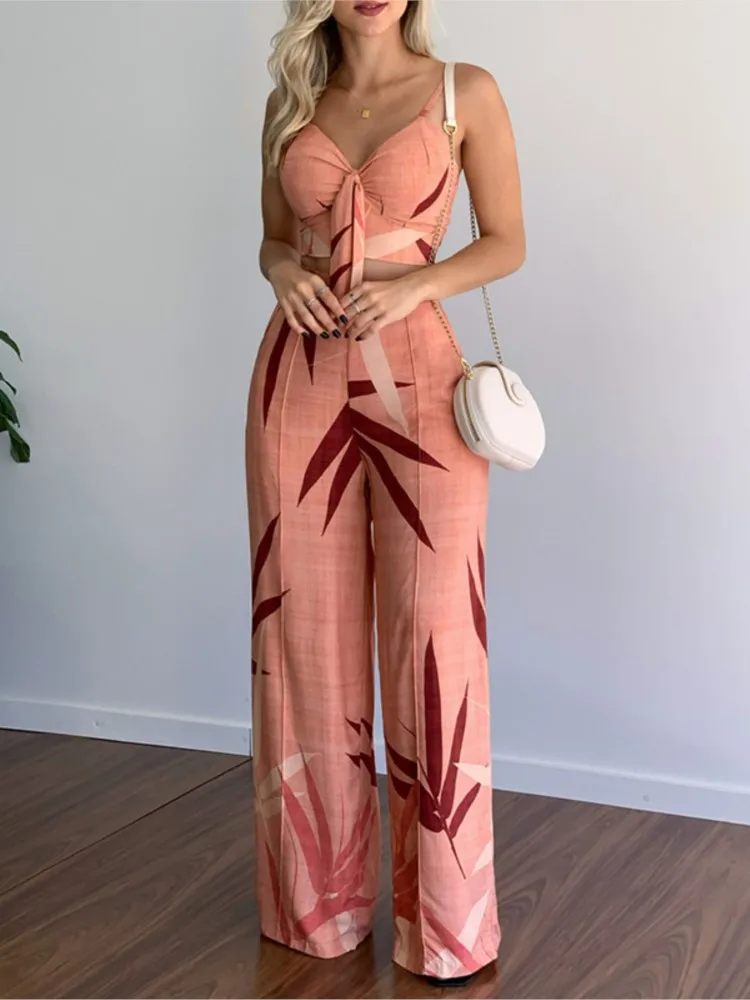 Elegant Wide Leg Pants Set Women's 2023 Summer New Sexy V-neck Short Vest Tops + Fashion Casual Loose Printed Two-piece Set
Elegant Wide Leg Pants Set Women's 2023 Summer New Sexy V-neck Short Vest Tops + Fashion Casual Loose Printed Two-piece Set