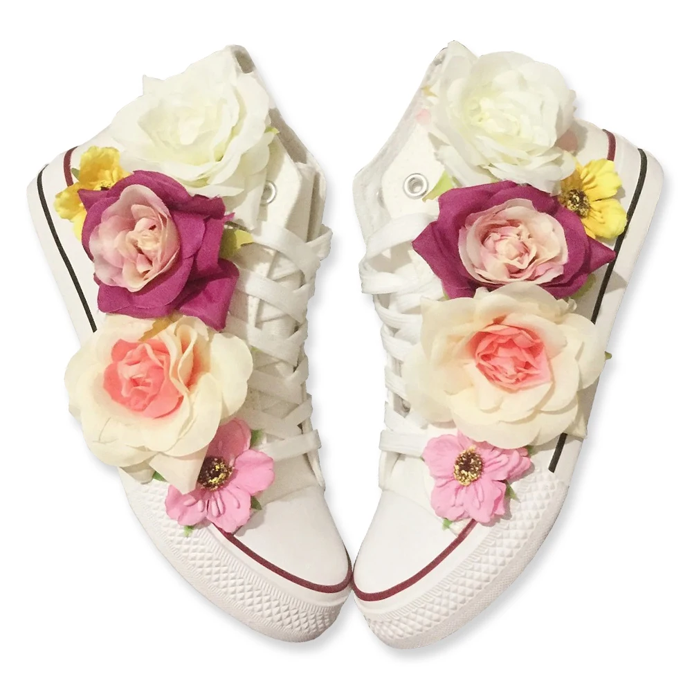 New Women's Flower Canvas Shoes Retro Low-top Shoes Cute All-match Vulcanized Shoes for Girls Students Lady White Sneakers 35-44
New Women's Flower Canvas Shoes Retro Low-top Shoes Cute All-match Vulcanized Shoes for Girls Students Lady White Sneakers 35-44