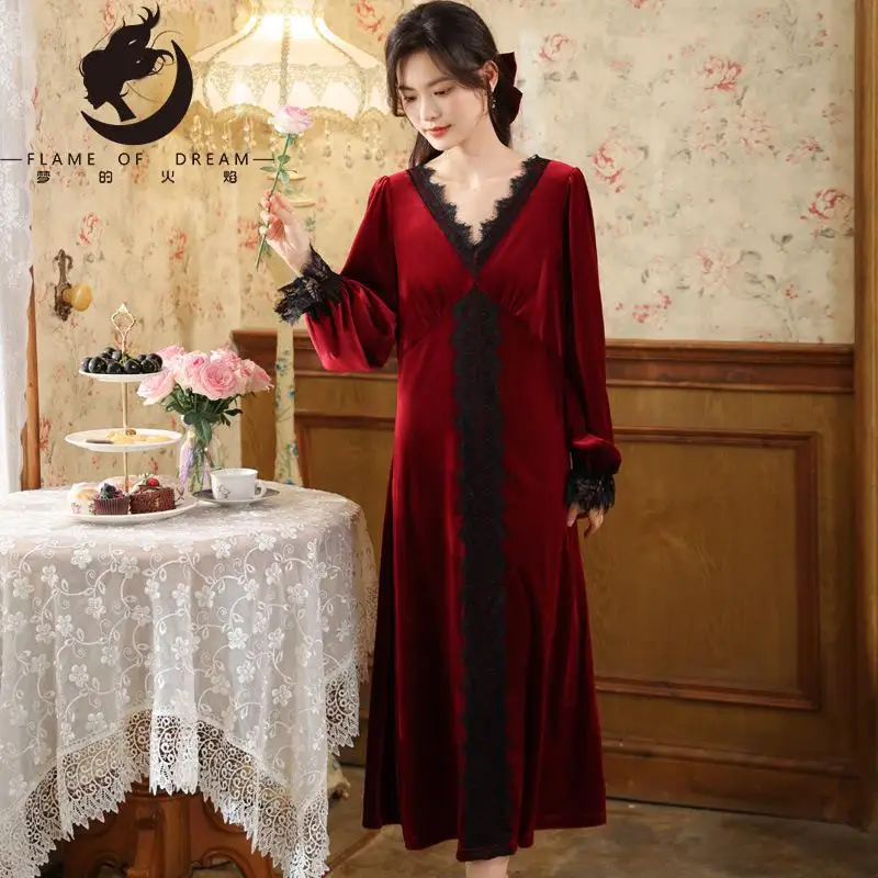 Flame of dream Long-sleeved Nightgown Women's Velvet s V-neck Court Retro Style Plus Warm Lace Wear Home 2062
Flame of dream Long-sleeved Nightgown Women's Velvet s V-neck Court Retro Style Plus Warm Lace Wear Home 2062